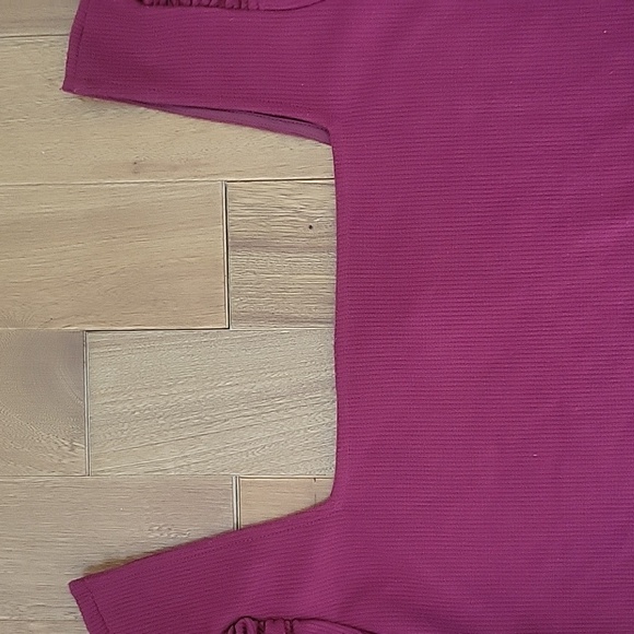 NWT Club Monaco Square Neck Puff Sleeve Top Magenta Large - Picture 2 of 8